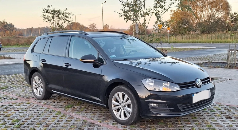 Volkswagen Golf cena 34500 przebieg: 215000, rok produkcji 2015 z Brzozów małe 191